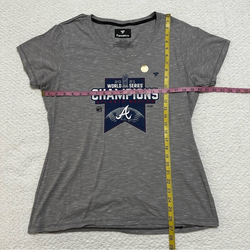 Fanatics Atlanta Braves 2021 World Series Tee Women’s Size Large - Picture 3 of 5